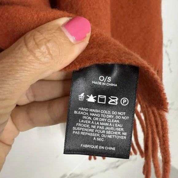 Aritzia Wilfred Tessuto 100% Wool Orange  Oversized Blanket Scarf EUC Warm Cozy - Picture 3 of 8